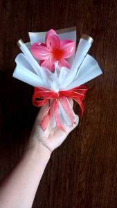 Buket Bunga Jepitan Kamboja Jedai Buket Bunga Kamboja wraping gembul graduation