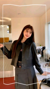 Jaket Kulit Crop Wanita Empat Varian Warna Midnight Maverick