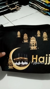 Dompet souvenir oleh-oleh haji dan umroh printing motif Makkah Madinah ukuran 20X15