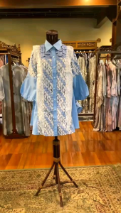 Tunik Katun & Renda by Dian Pelangi: Blouse Cantik untuk Berbagai Acara