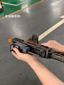 Đồ chơi phun nước điện tử tự động UMP 45 cao cấp tự động hút nước có đèn tia chớp cảm biến tia nước đẹp mắt siêu ngầu