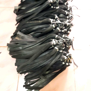 ยางปัดล้อ เทรลเลอร์หรือบังโคลนพลาสติกดำยาว35-40เซน (ตะกร้านี้ยกชุด10ชิ้นแถมฟรีอีก2ชิ้น)รอบคันคนรักรถต้องมีล้อดำตลอดเวลาสะอาดตาทุกครั้งที่มองจัดเลยครับกดสั่งเลยครับ