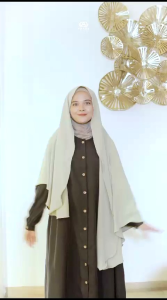 Yumna Curve Pashmina