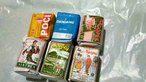 teh racik solo paket 6 teh(gopek gardoe dandang sintren nyapu poci) wedangan khas solo/es teh solo racikan wedangan ginastel