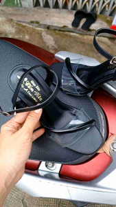 ảnh thật giày nữ quay chéo trong có hậu