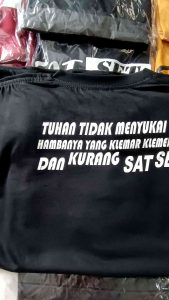 Kaos Murah Berkualitas: Terlaris, Ekspresi Lucu, Distro Keren