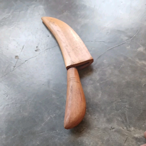 Pisau Raut Bambu bahan Baja