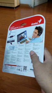 Tai nghe chụp tai Genius HS-M200C