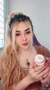 SUNSCREEN BBF SUNSCREEN GLOWING SUNSCREEN JERAWAT ANZORA SKINCARE GLOW ANZORA ADS ANZORA ACNE SABUN TASA ELD COLLAGEN BEDAK ANZORA CUSHION ANZORA BODY LOTION ANZORA SERUM ANZORA SABUN PAPAYA ANZORA BEDDA LOTONG DAY CREAM ANZORA CREAM ANZORA GARUT KOTA