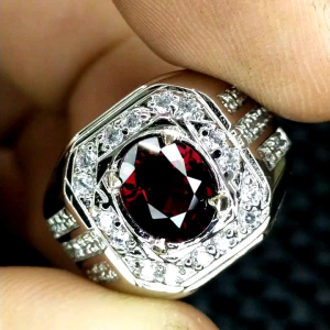 Cincin Batu Natural Garnet Rhodolite Top Luster Kristal Asli