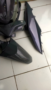 cover body full halus motor Honda beat fi abu abu lembayung gray tahun 2013-2014-2015.