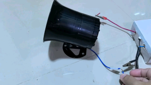 Truck Backhorn/Horn Nandito Na Ako Nandito Na Ang Halimaw 12-24V Autovoltage