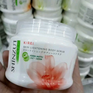 Shinzui body scrub 200gr