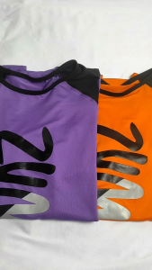 Atasan Senam Zumba Strip Tangan 3/4