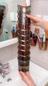 Cốc Gấu Đựng Bàn Chải Kem Đánh Răng Dán Tường Đa Năng