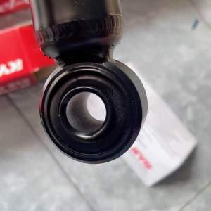 KYB Excel-G โช้คอัพคู่หน้า ตัว 1 คู่ 2 ตัว สำหรับ Toyota Tiger 4x4 Sport Cruiser