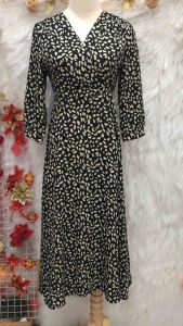 Đầm Cổ V Đắp Phom Xoè 2 hand Hàn Quốc hiệu FARBE-Size S