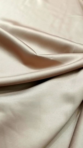 Bahan Satin Roberto Cavalli & Satin Polosan Briedsmide: Desain Elegan & Nyaman