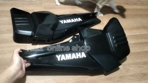 Yamaha Fz 16 Sidecover ( made of fiber) hndi plastic