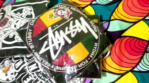 Random Shirt ( XS S M L XL XXL)