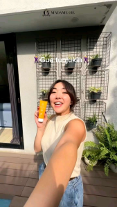 Paket Hemat 2PCS Madame Gie Sunscreen SPF30PA+++