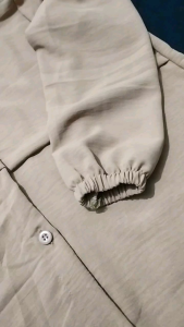 KEMEJA WANITA BAHAN ADEM DAN LEMBUT