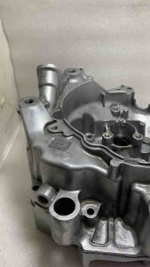 Crankcase krengkes kalter kanan honda beat scoopy esp street K44 original