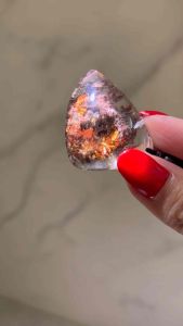 |SG| Four Seasons Phantom Quartz Crystal Pendant (四季幽靈)