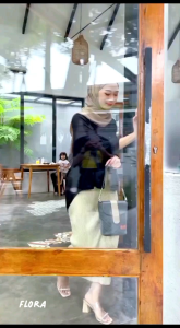 Flora 2in1 Tas Wanita: Tas Selempang & Tenteng Kulit Jeruk Sintetis Tekstur Halus
