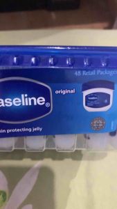 Vaseline Saudi Pure Jelly 7gr: Pelembap Wajah Alami