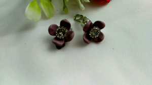 Aksesoris Hijab Klasik: Anting Klip Hijab Bunga Kecil & Anting Jepit Hijab Handmade