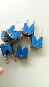 FUSO SEKRING MOBIL PUSAT KAKI PANJANG BIRU 100A ORIGINAL HARGA 1 PCS