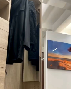 Hafele Mirror Extending without Handle Swivels By 180°