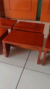 Dingklik Kayu Meranti Jongkok / Kursi Jongkok Kuat Dan Tebal Bahan Kayu