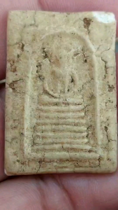 พระสมเด็จพิมพ์เกศไชโย ลงรัก สภาพสวยมาก Phrasomdej V015