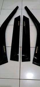 Talang Air Mobil Daihatsu Charade G10 Tahun 1979-1982