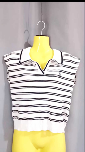 เสื้อคอโปโลแขนกุด เอวจั๊ม ผ้าไหมพรมไม่บางไม่หนา ยืดใส่สบาย อกไม่เกิน42นิ้วใส่สวย มือสองสภาพใหม่90% ไม่มีตำหนิ