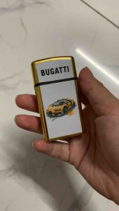Hột Quẹt Bật Lửa Zippo Chẹt Đá Tia Xanh – Kiểu Ô Tô Thể Thao – Có Nắp Đậy – Bơm Gas Dùng Lại – Chọn Màu