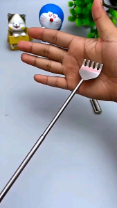 Cây gải lưng inox hình cây bút thu dài ngắn tùy ý thích