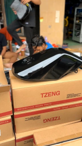 tangki kawasaki ninja r ss hitam