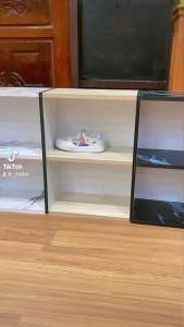 ชั้นอเนค ชั้นวางหัวเตียง2ชั้น ประสงค์ ชุดชั้นวางของ