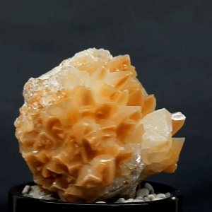 Natural Malaysia Calcite Crystal 马来西亚天然方解石水晶