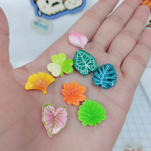 8pcs Small Charm Plant Leaves Cute Cream Glue Resinart Craft Diy Casing Keychain Handmade Decoration Gift DC1244