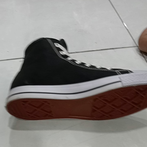 SEPATU HITAM PUTIH NB TINGGI LAKI-LAKI DAN PEREMPUAN SD SMP SMA / SEPATU CASUAL HITAM PUTIH