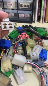 ปลั๊กรีเลย์รถยนต์ 4 พิน พร้อมสายไฟ ขอแท้ญี่ปุ่นมือสอง (รหัสP414)