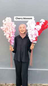 Bunga Cherry Blossom Imitasi: Dekorasi Taman & Acara