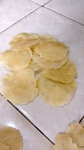 EMPING MELINJO 1KG Mentah Super khas Menes-Pandeglang