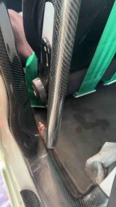 Aksesoris Mobil Carbon: Pemilihan & Instalasi Roll Bar Carbon Brio/Mobilio