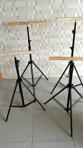 Tripod Tangkringan burung paruh ukuran small