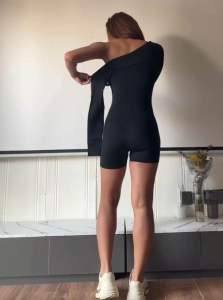 Crush me! QA05 Bộ jumsuits  áo dài tay liền quần ngắn ngang đùi phong cách Âu Mỹ solid Anke Romper playsuits insta